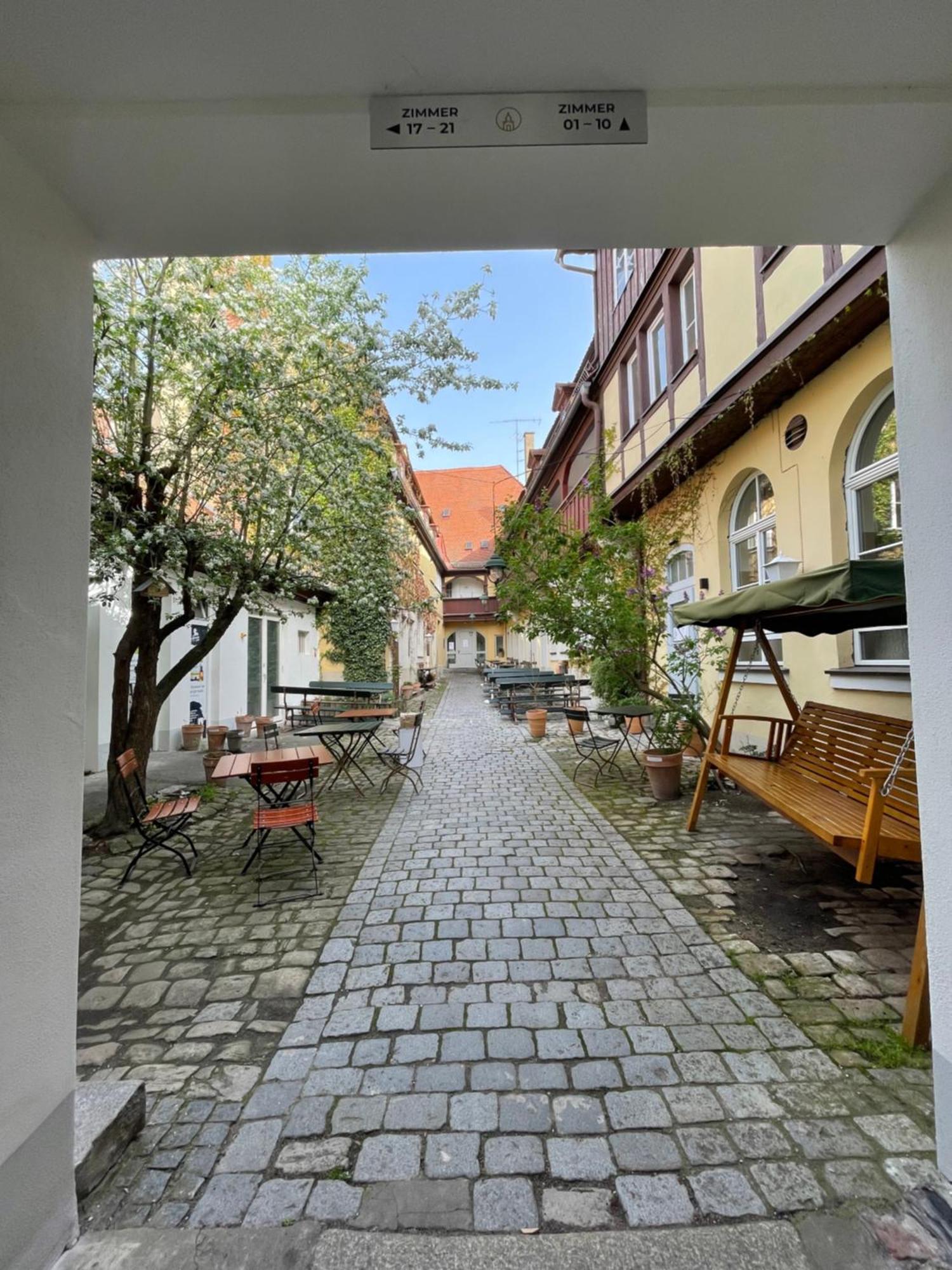 Hopfenhotel Am Adenauerufer Bamberg Buitenkant foto