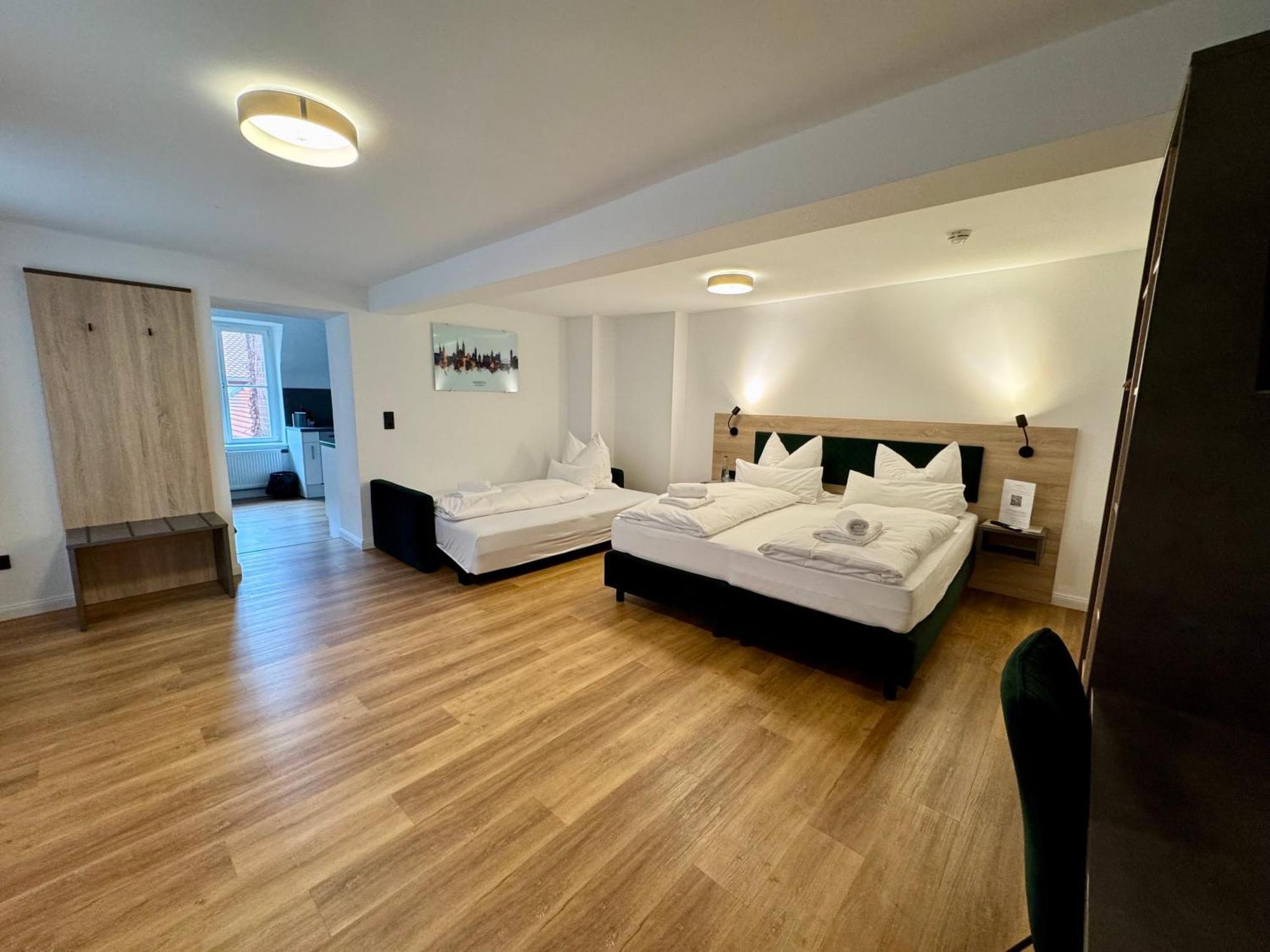 Hopfenhotel Am Adenauerufer Bamberg Buitenkant foto