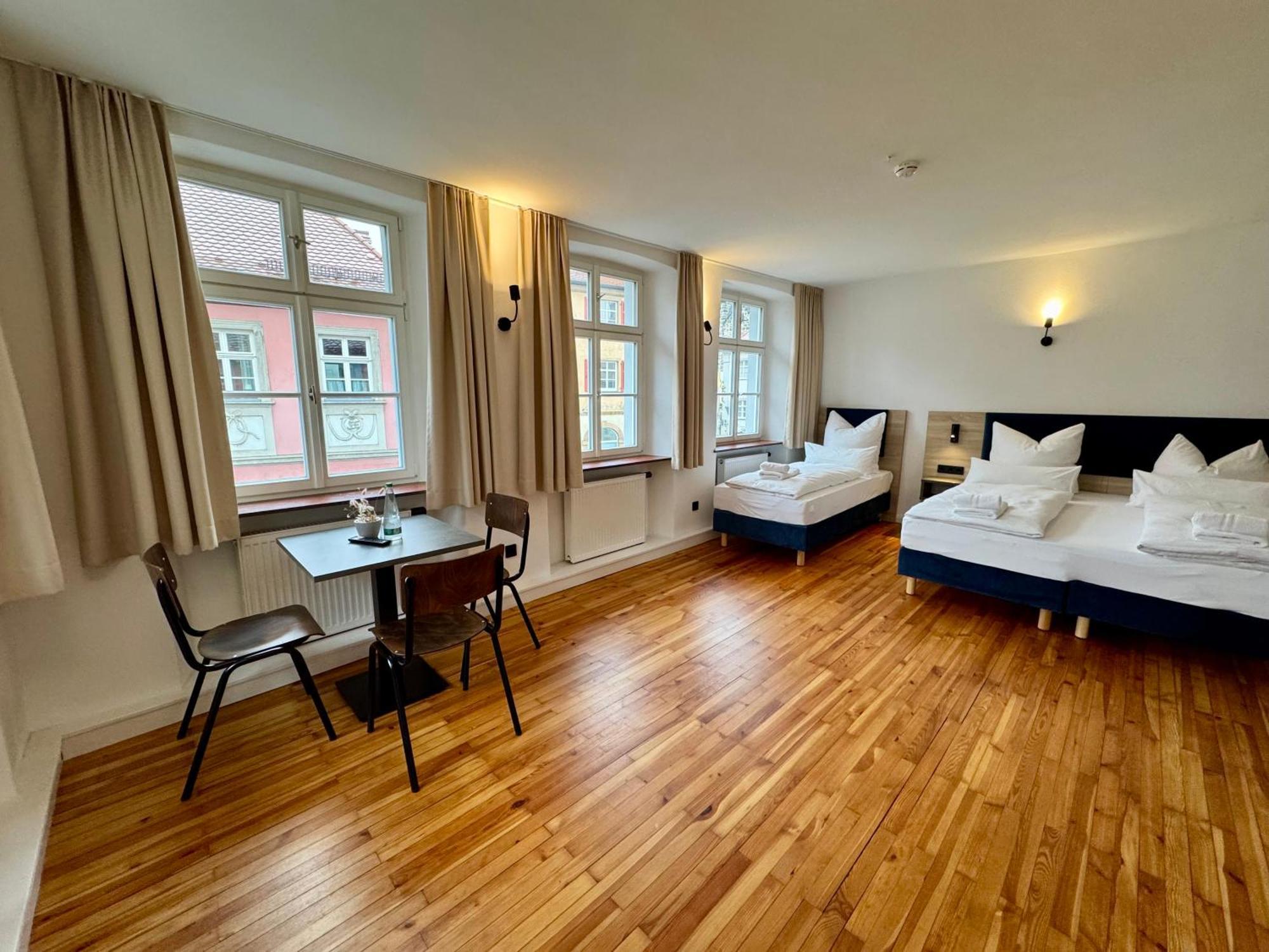 Hopfenhotel Am Adenauerufer Bamberg Buitenkant foto